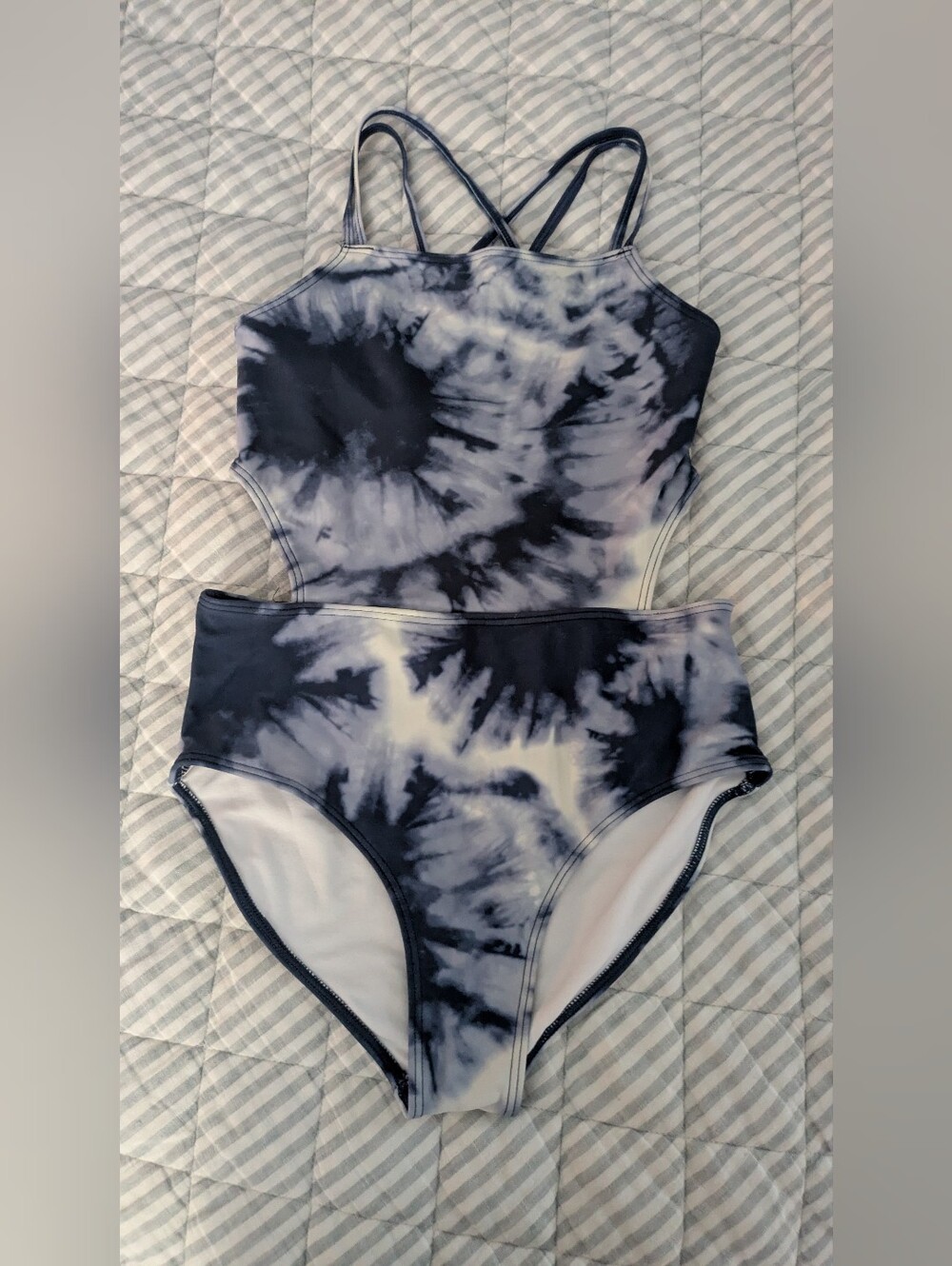 EUC Kanu Surf Girls Blue Tie Dye Cut Out One Piece Swimsuit Size 14